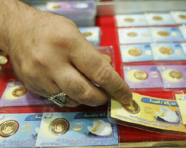 هجوم خریداران به بازار سکه/ سیگنال احتمال حمله به اوکراین به بازار طلا