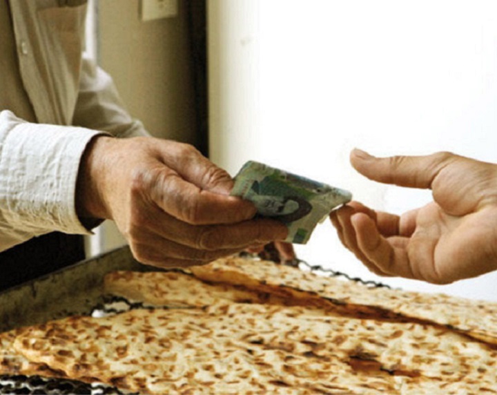 دولت هیچ دستور کاری برای آزادسازی قیمت و سهمیه بندی نان ندارد