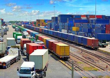 تجارت در همه مرزها و بازارچه‌های مشترک مرزی با پاکستان ادامه دارد